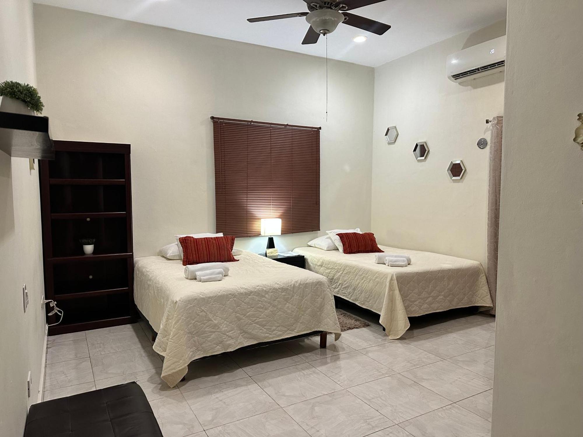 Casa Sasha'S Mini Palace Cancún Szoba fotó